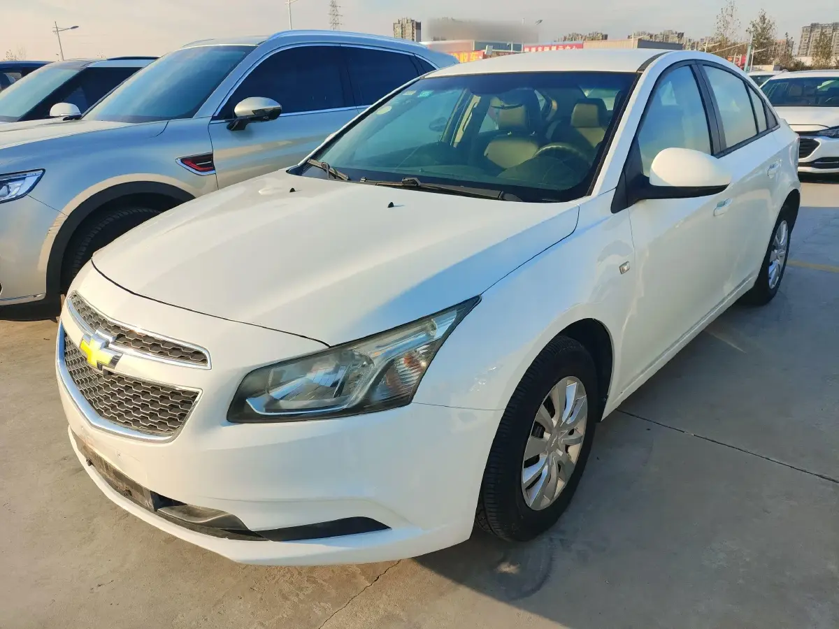 2015 Chevrolet Cruze 1.5L 113HP L4 5MT