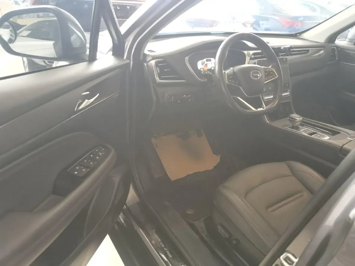 2021 GAC Trumpchi GS4 Plus 1.5T 169HP L4 6AT,autocango,china used car exporter,china ev exporter,chinese used car exporter,chinese used ev exporter