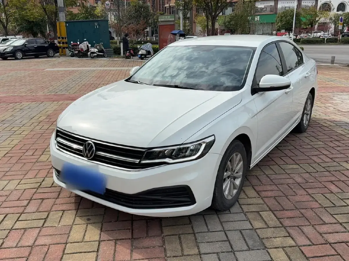 2021 Volkswagen Bora 1.5L 113HP L4 6AT