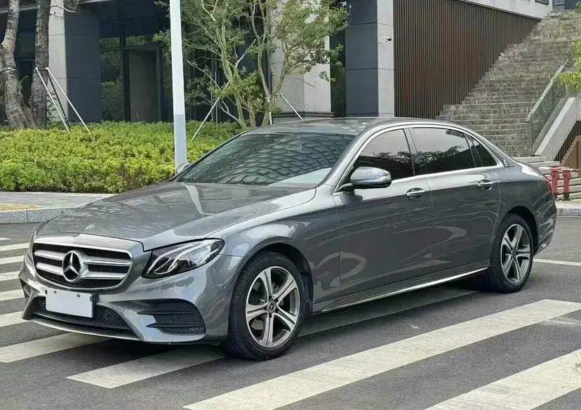 2016 Mercedes-Benz E Class 2.0T 184HP L4 9AT