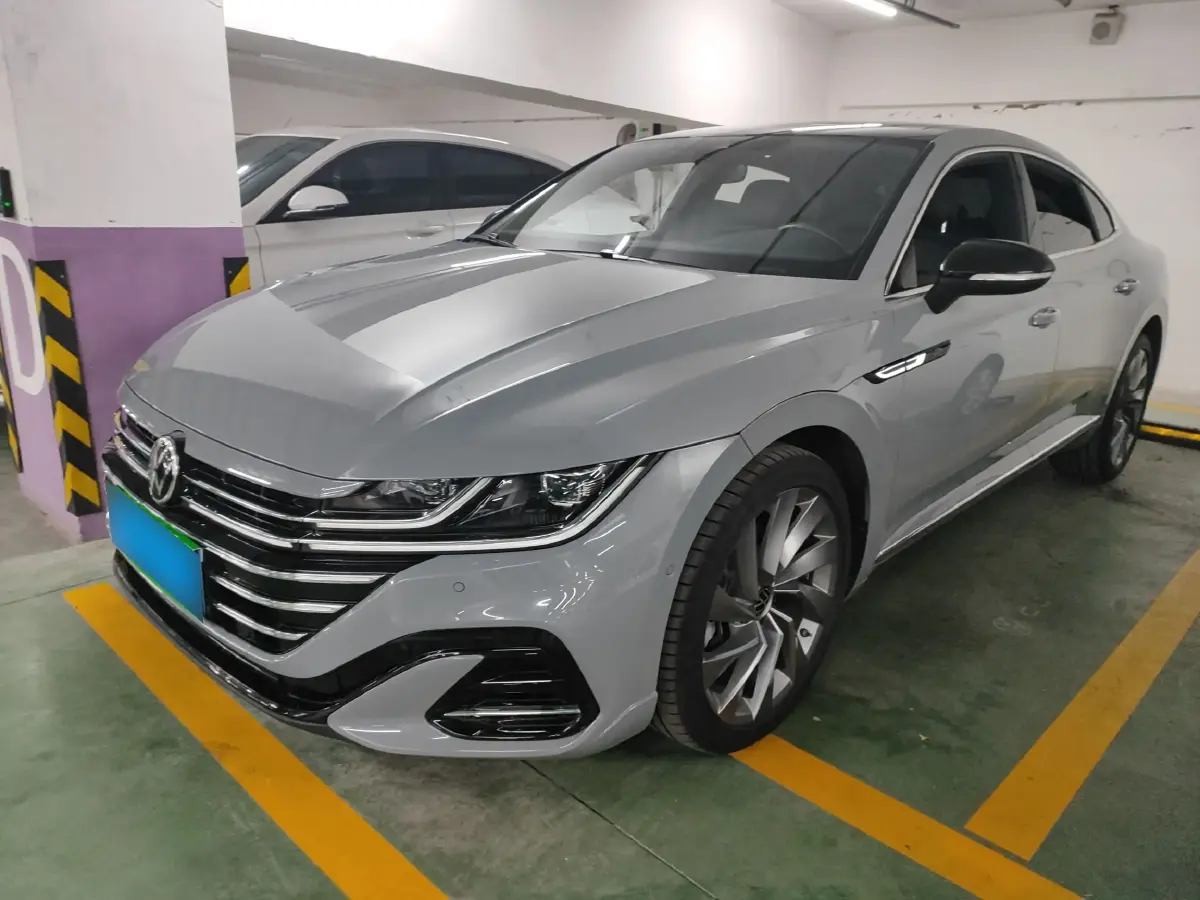 2021 Volkswagen CC 2.0T 220HP L4 7DCT