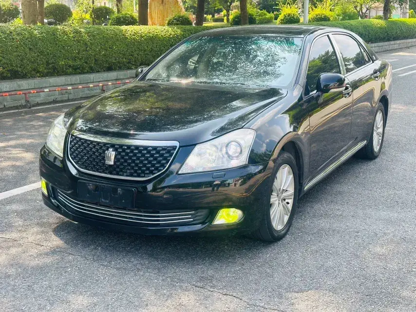 2012 Toyota Crown 2.5L 193HP V6 6AT