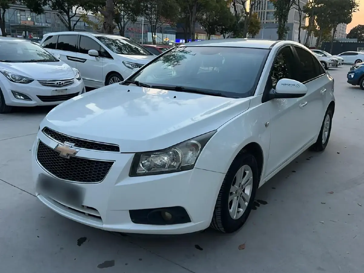 2013 Chevrolet Cruze 1.6L 121HP L4 5MT
