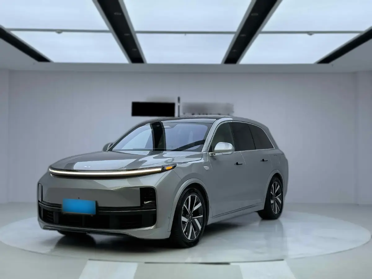 2023 Li L8 Range Extended 154HP REEV 40.9KWH