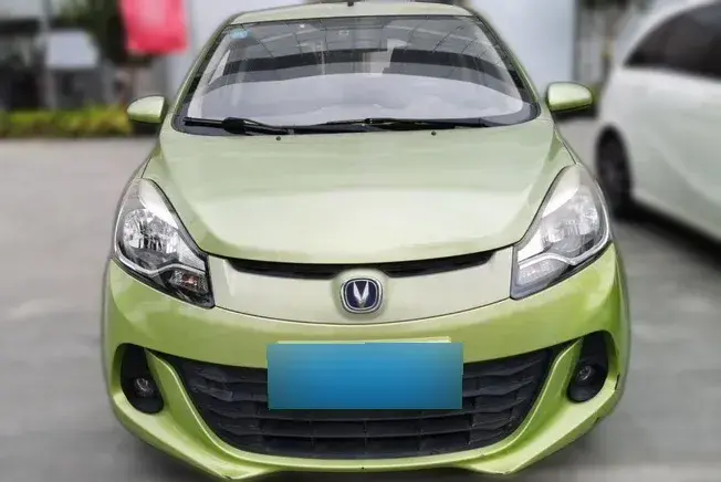 2014 ChangAn BenBen 1.4L 101HP L4 5MT