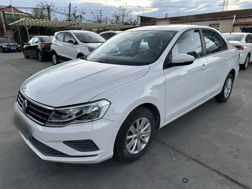 2017 Volkswagen Jetta 1.5L 110HP L4 6AT