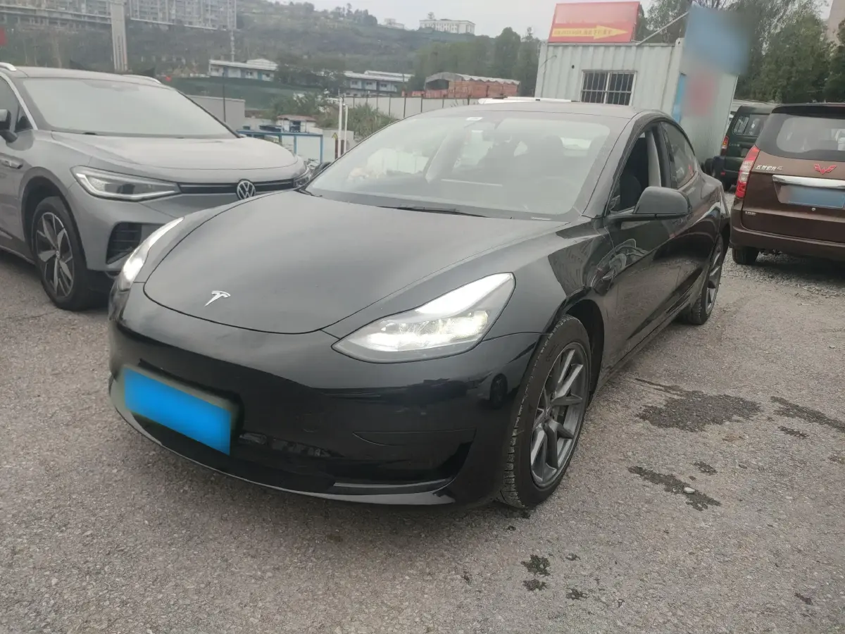 2022 Tesla Model 3 BEV 60KWH
