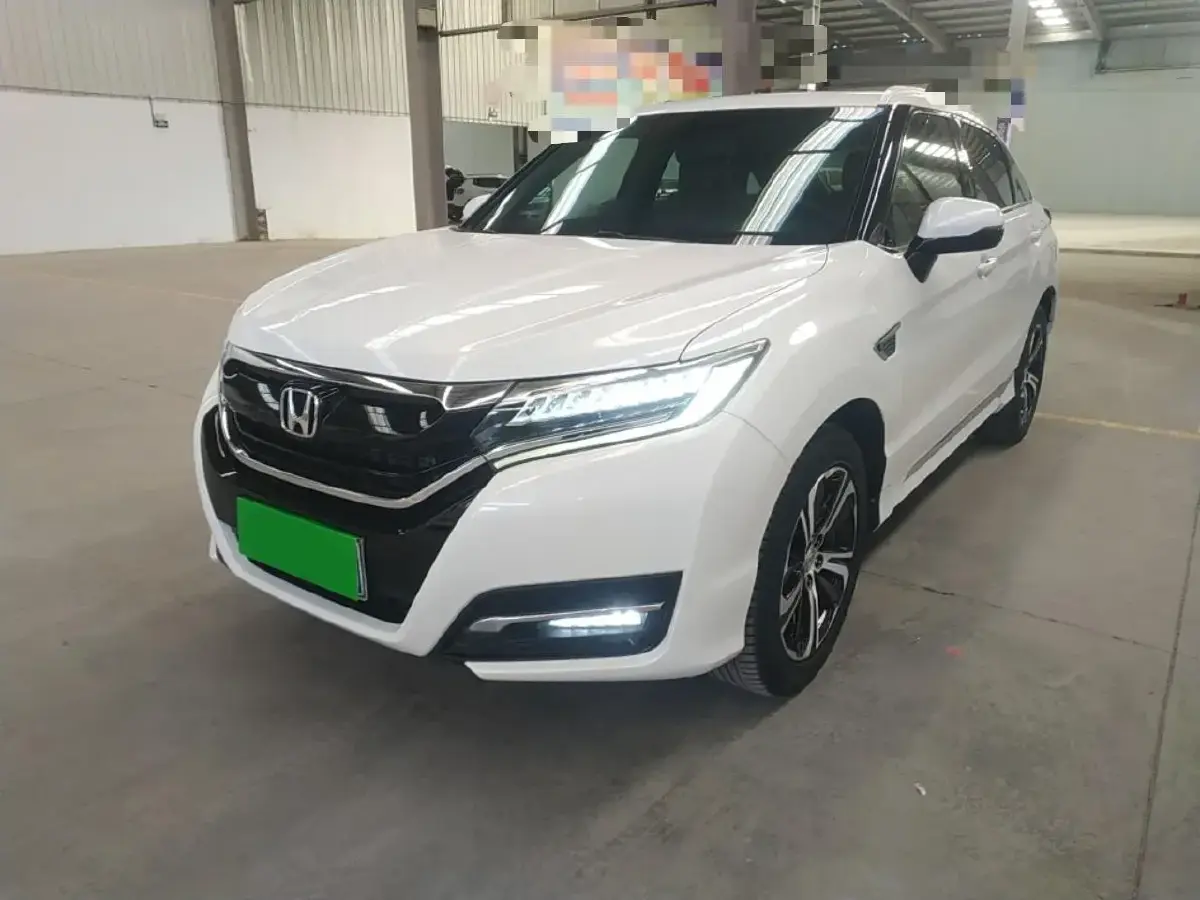 2017 Honda UR-V 2.0T 272HP L4 9AT