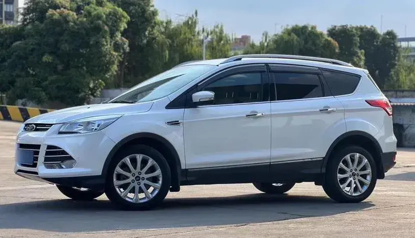 2013 Ford Kuga 1.6T 177HP L4 6AT