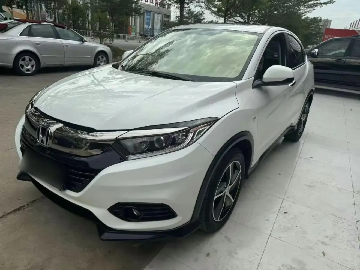 2020 Honda Vezel 1.5L 131HP L4 CVT