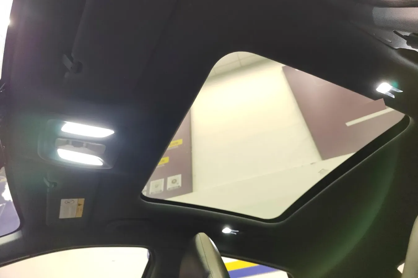 2023 ChangAn UNI-V 1.5T 188HP L4 7DCT,autocango,china used car exporter,china ev exporter,chinese used car exporter,chinese used ev exporter