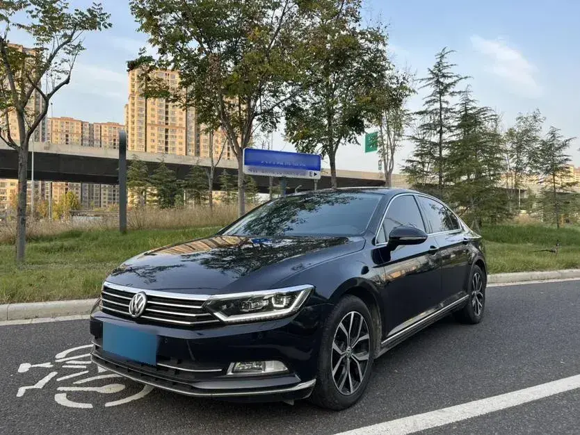 2017 Volkswagen Magotan 1.8T 180HP L4 7DCT