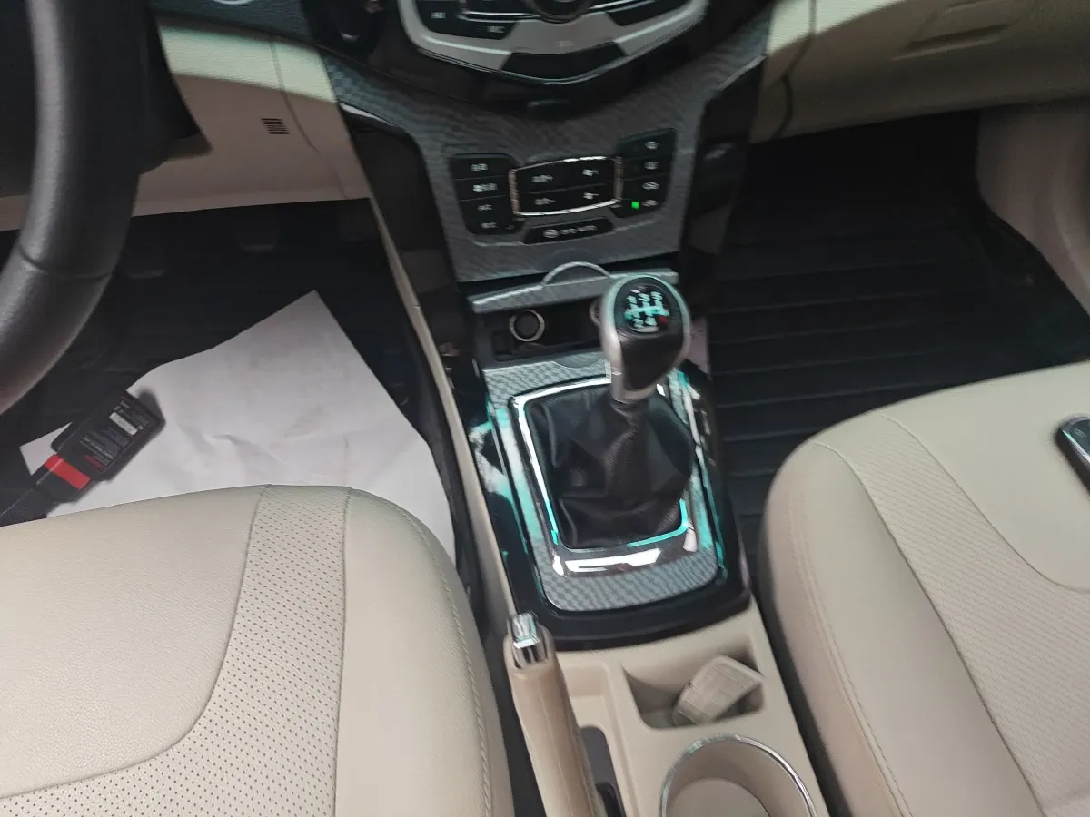 2012 BYD SuRui 1.5L 109HP L4 5MT,autocango,china used car exporter,china ev exporter,chinese used car exporter,chinese used ev exporter