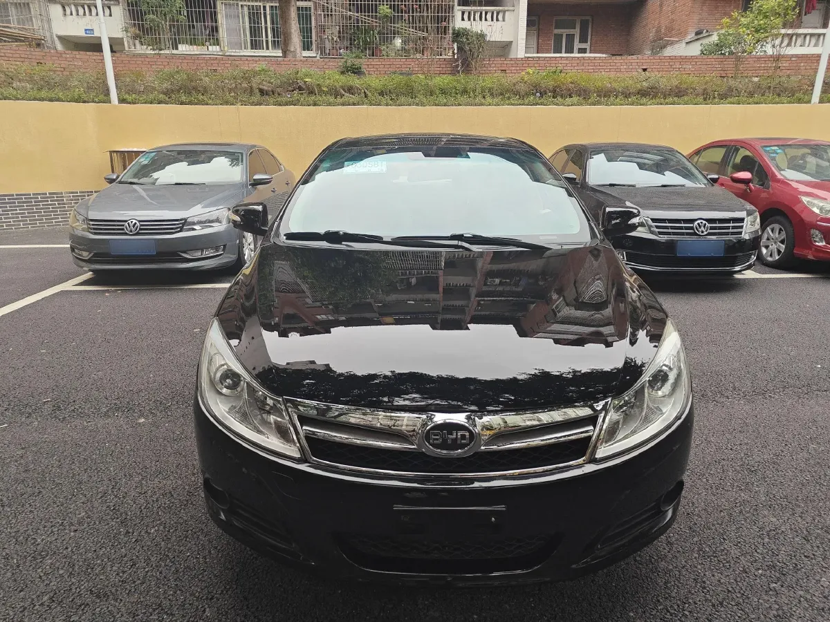 2012 BYD SuRui 1.5L 109HP L4 5MT,autocango,china used car exporter,china ev exporter,chinese used car exporter,chinese used ev exporter