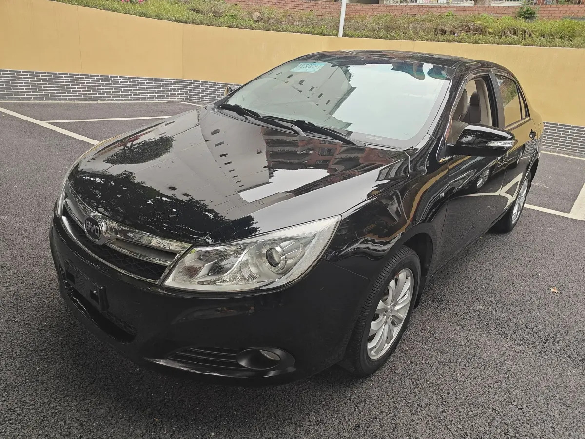 2012 BYD SuRui 1.5L 109HP L4 5MT,autocango,china used car exporter,china ev exporter,chinese used car exporter,chinese used ev exporter