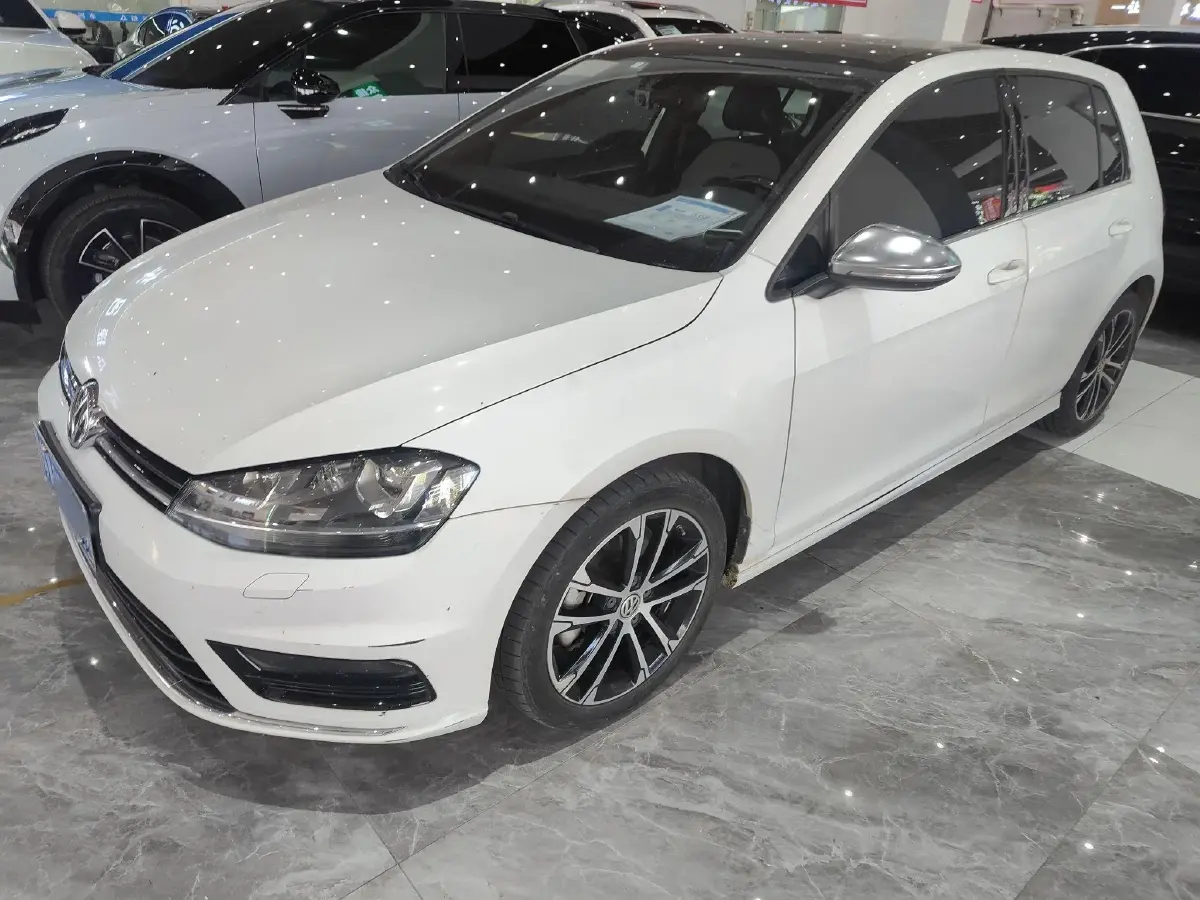 2017 Volkswagen Golf 1.4T 150HP L4 7DCT