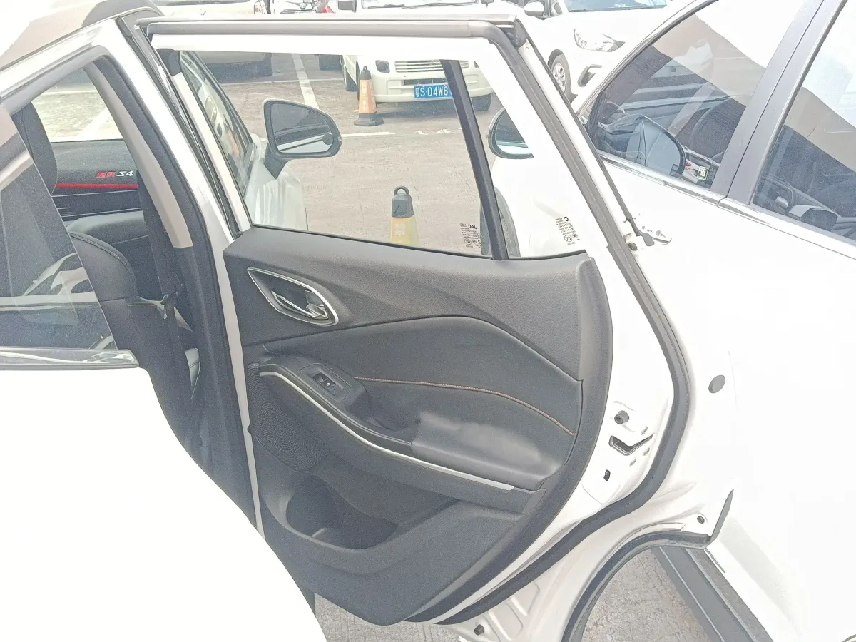 2019 JAC Refine S4 1.6L 120HP L4 CVT,autocango,china used car exporter,china ev exporter,chinese used car exporter,chinese used ev exporter