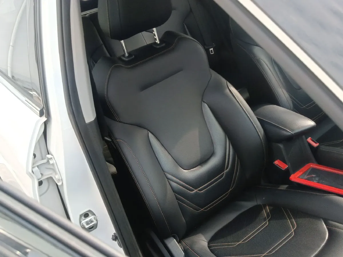 2019 JAC Refine S4 1.6L 120HP L4 CVT,autocango,china used car exporter,china ev exporter,chinese used car exporter,chinese used ev exporter