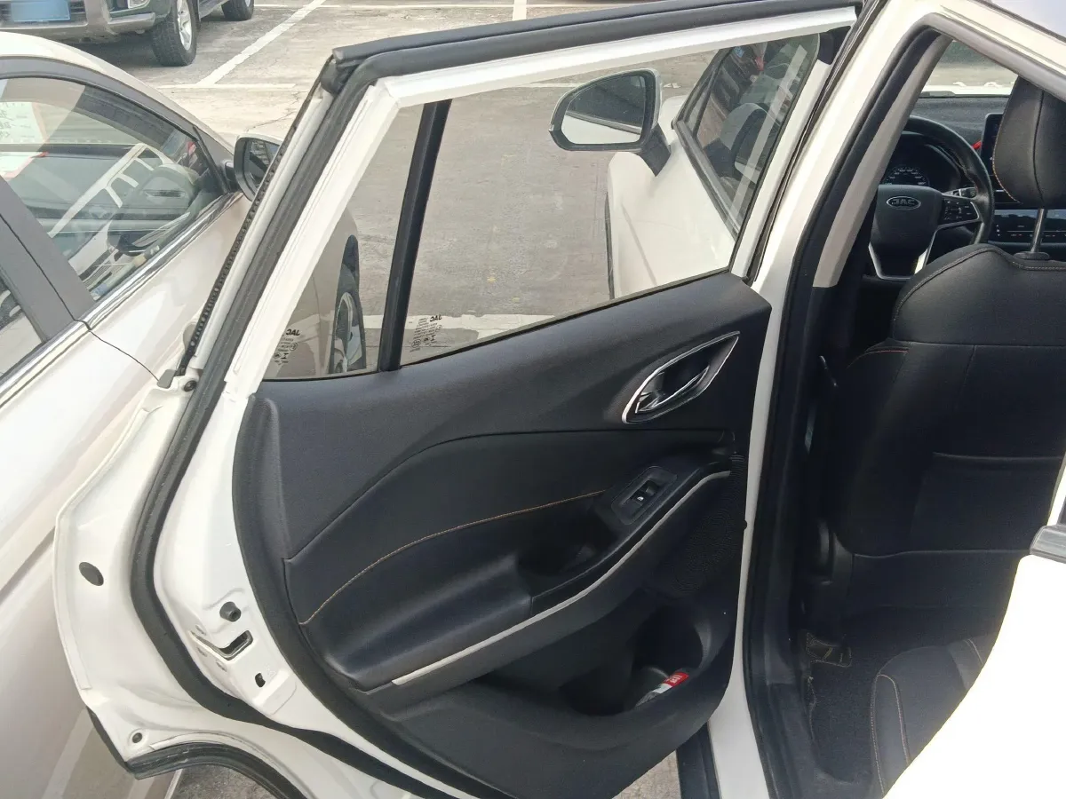 2019 JAC Refine S4 1.6L 120HP L4 CVT,autocango,china used car exporter,china ev exporter,chinese used car exporter,chinese used ev exporter