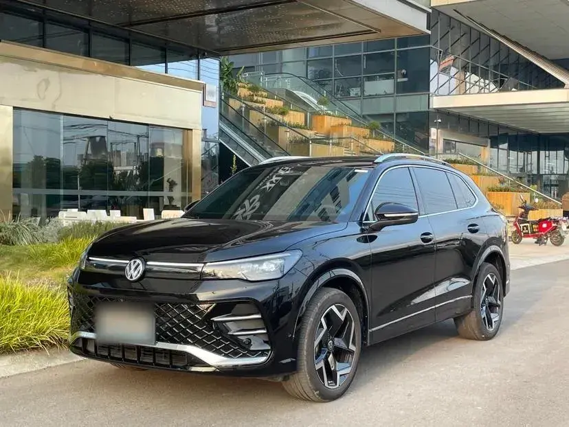 2024 Volkswagen Tiguan L 2.0T 186HP L4 7DCT