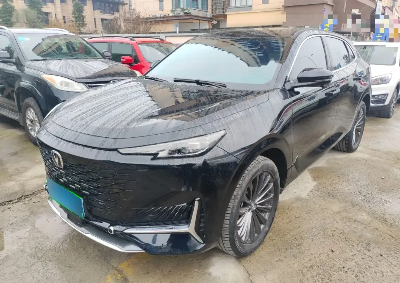 2021 ChangAn UNI-K 2.0T 233HP L4 8AT