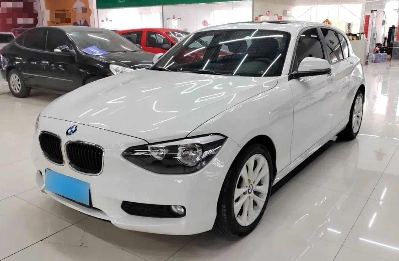 2013 BMW 1 Series 1.6T 136HP L4 8AT