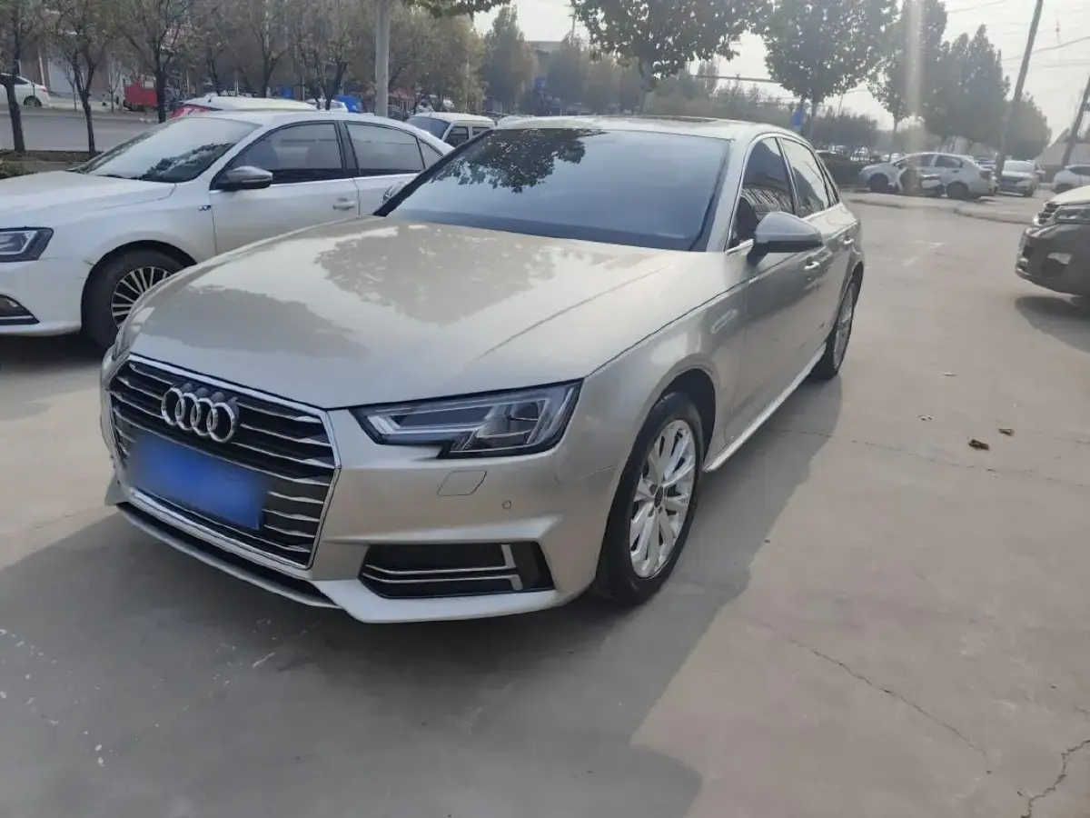 2019 Audi A4L 2.0T 190HP L4 7DCT