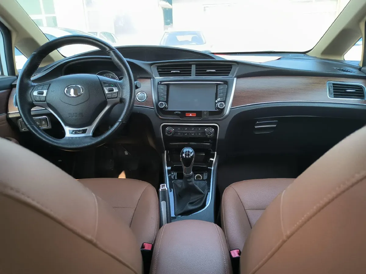 2016 Great Wall C50 1.5T 133HP L4 5MT,autocango,china used car exporter,china ev exporter,chinese used car exporter,chinese used ev exporter