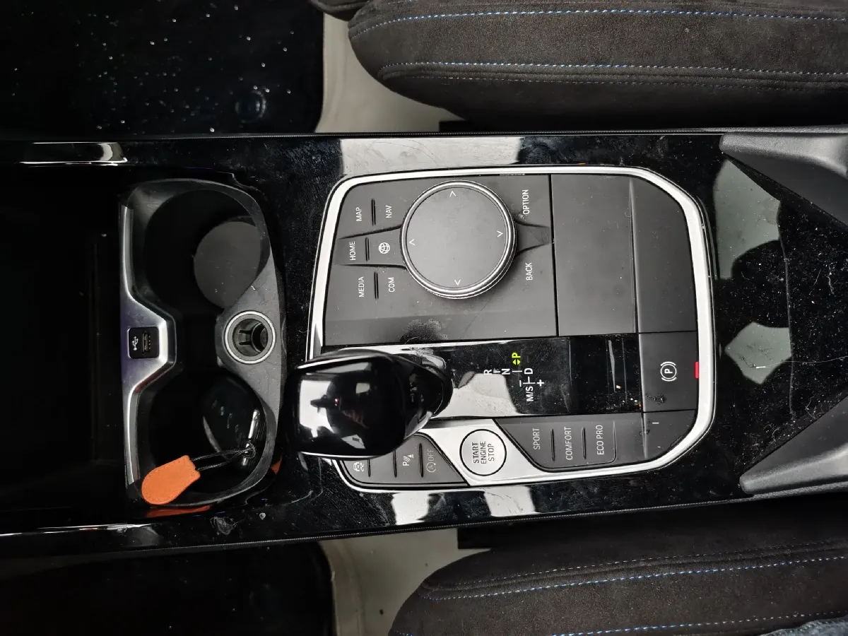 2021 BMW 2 Series 2.0T 192HP L4 7DCT,autocango,china used car exporter,china ev exporter,chinese used car exporter,chinese used ev exporter