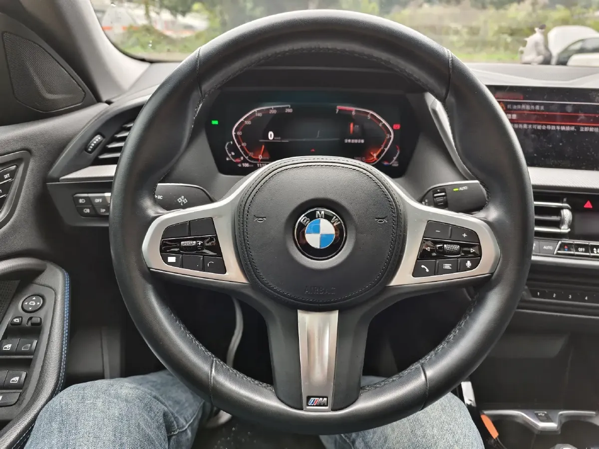 2021 BMW 2 Series 2.0T 192HP L4 7DCT,autocango,china used car exporter,china ev exporter,chinese used car exporter,chinese used ev exporter