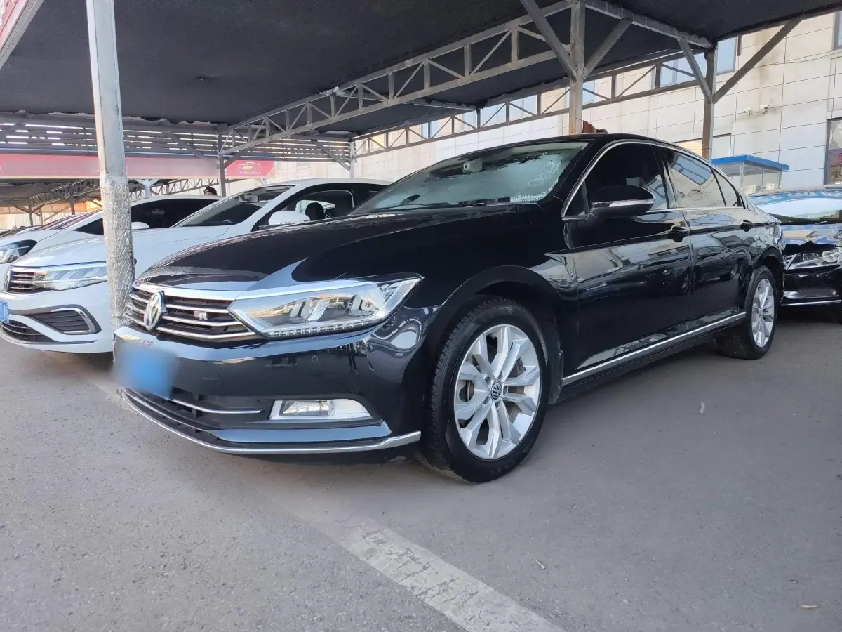 2019 Volkswagen Magotan 2.0T 220HP L4 7DCT