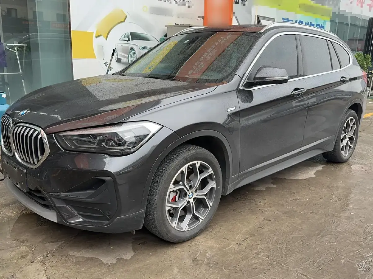 2022 BMW X1 2.0T 192HP L4 7DCT