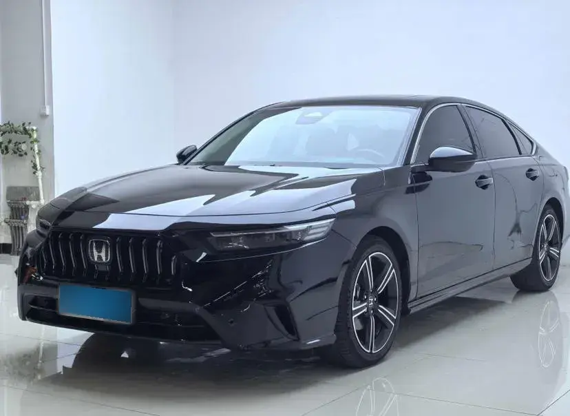 2023 Honda Inspire 1.5T 192HP L4 CVT