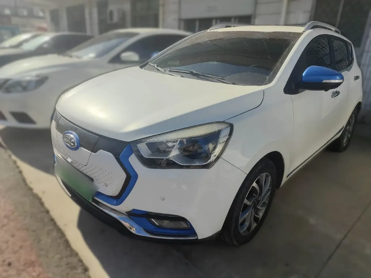 2017 JAC iEV7S BEV 39KWH,autocango,china used car exporter,china ev exporter,chinese used car exporter,chinese used ev exporter
