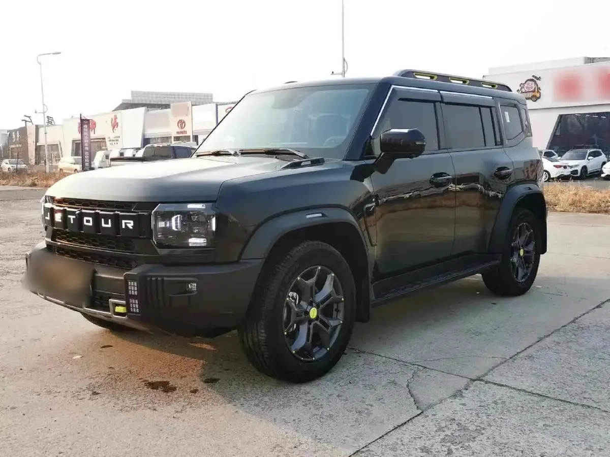 2023 Jetour Traveller 2.0T 254HP L4 7DCT