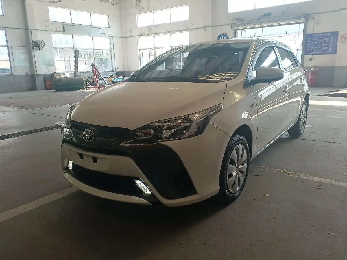 2020 Toyota Yaris L 1.5L 110HP L4 CVT