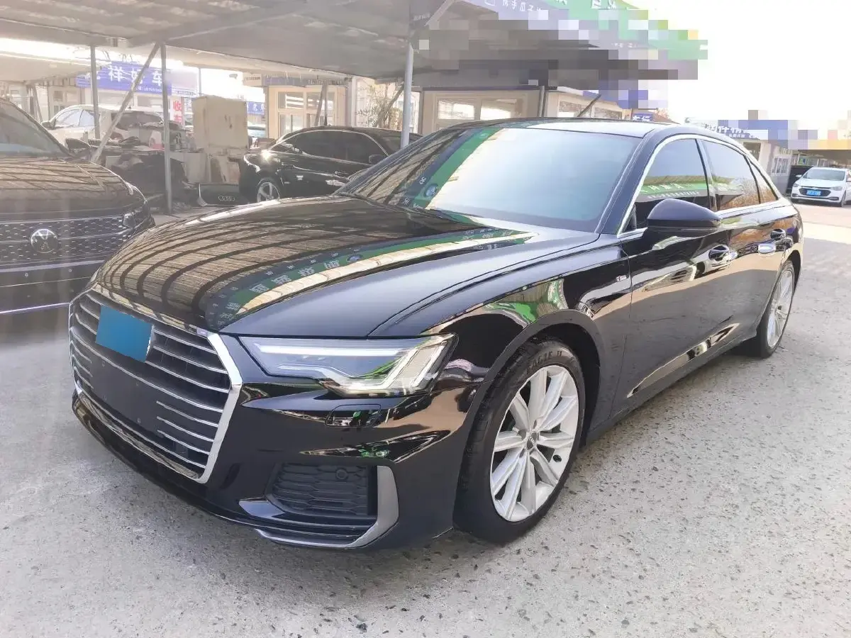 2021 Audi A6L 2.0T 190HP L4 7DCT