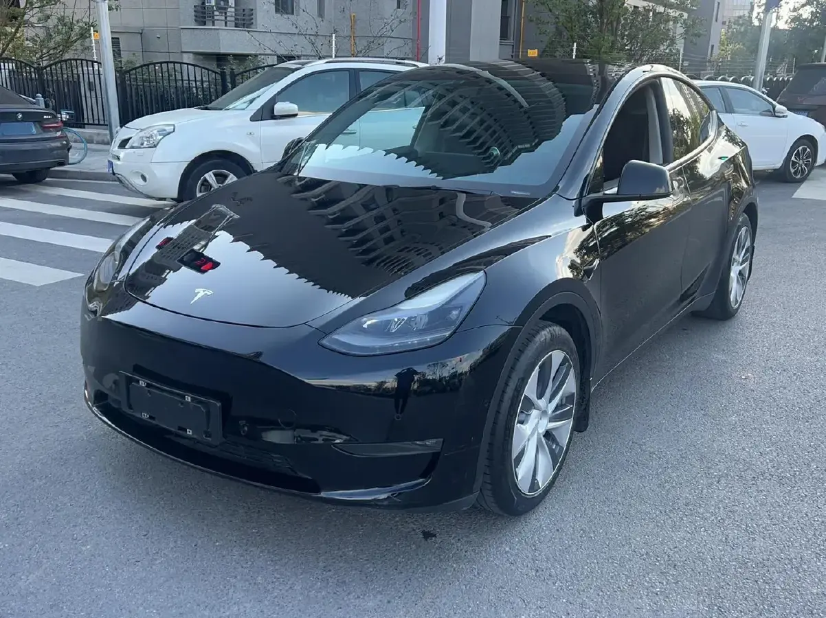 2021 Tesla Model Y BEV 60KWH