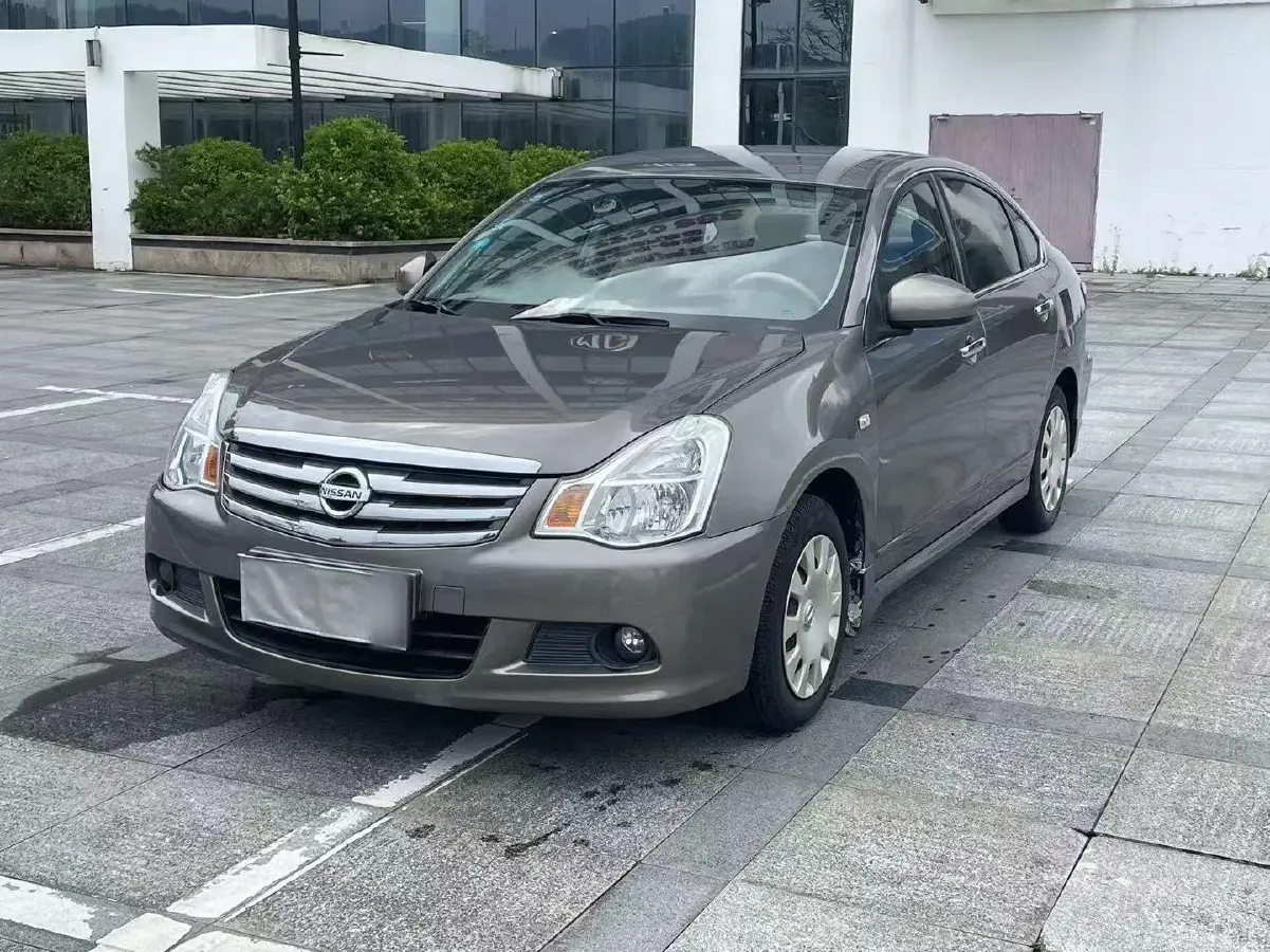 2012 Nissan Sylphy 1.6L 117HP L4 4AT