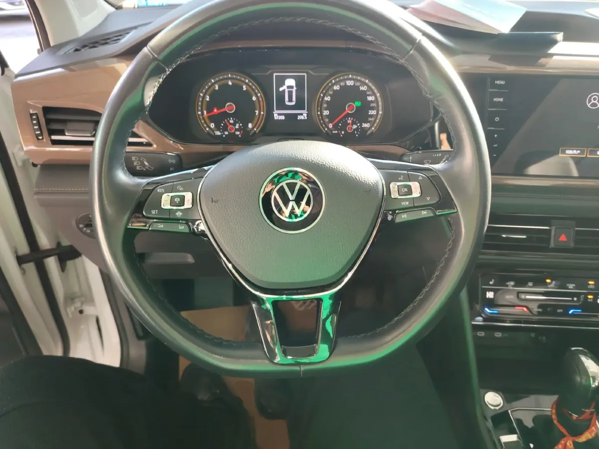 2021 Volkswagen Tharu 1.4T 150HP L4 7DCT,autocango,china used car exporter,china ev exporter,chinese used car exporter,chinese used ev exporter