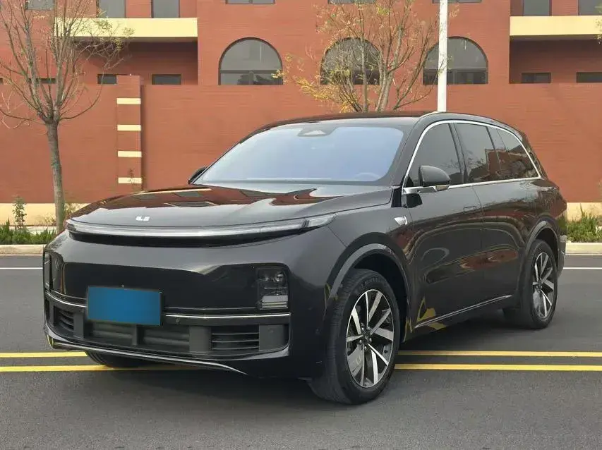 2023 Li L8 Range Extended 154HP REEV 40.9KWH