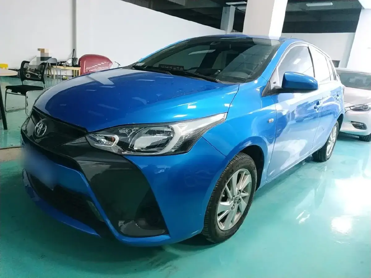 2016 Toyota Yaris L 1.5L 107HP L4 CVT