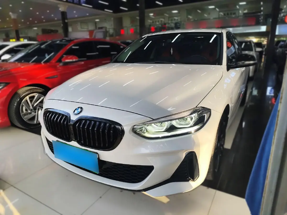 2023 BMW 1 Series 2.0T 178HP L4 7DCT