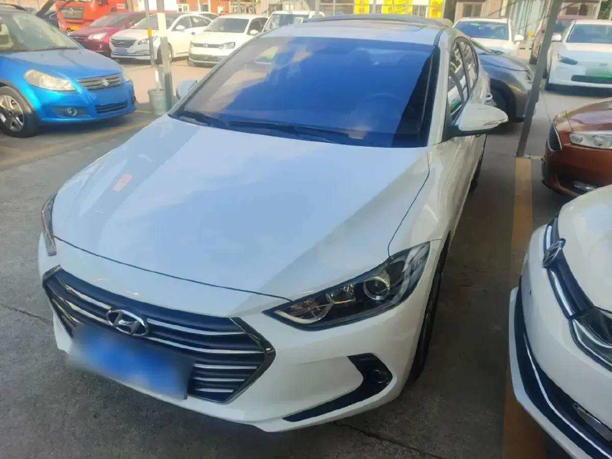 2016 Hyundai Elantra 1.6L 130HP L4 6AT