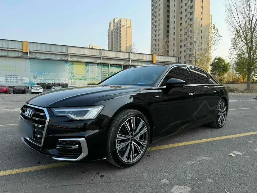 2023 Audi A6L 2.0T 190HP L4 7DCT