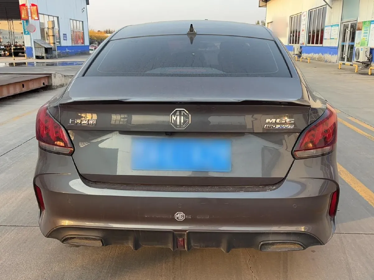 2021 MG 5 1.5L 120HP L4 5MT,autocango,china used car exporter,china ev exporter,chinese used car exporter,chinese used ev exporter