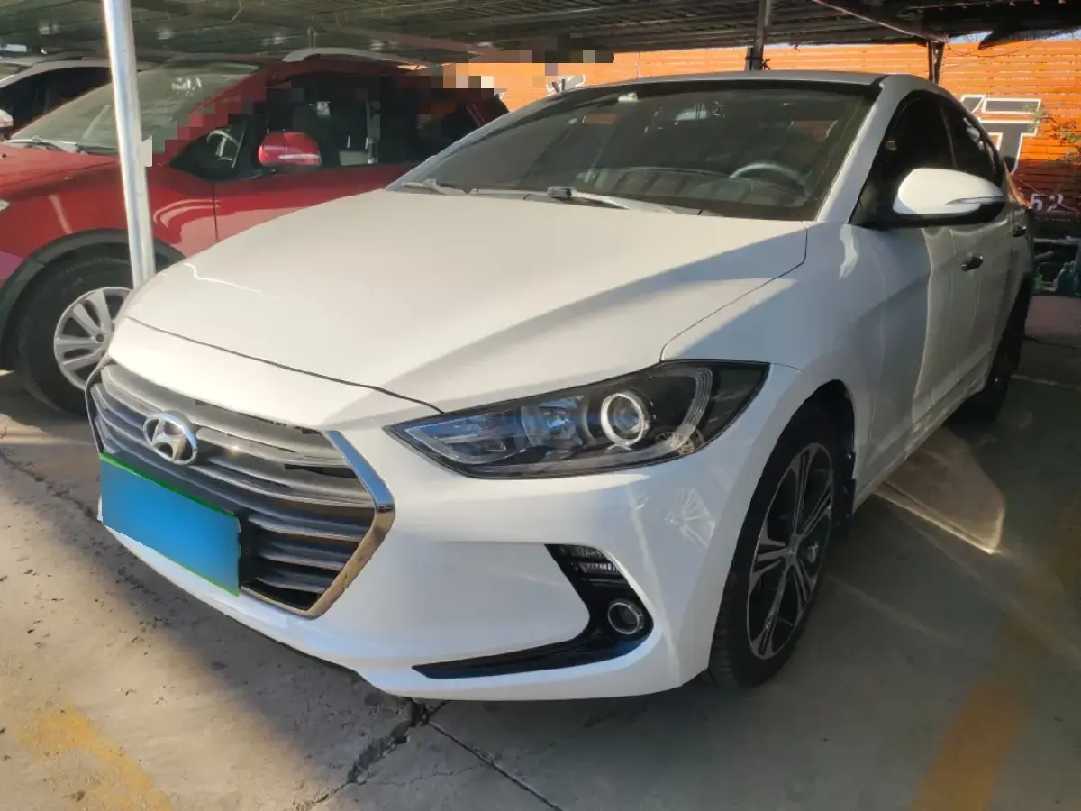 2018 Hyundai Elantra 1.4T 130HP L4 7DCT
