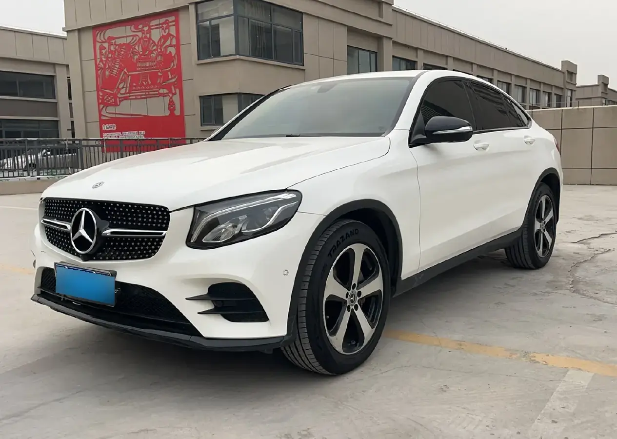 2019 Mercedes-Benz GLC Coupe 2.0T 184HP L4 9AT