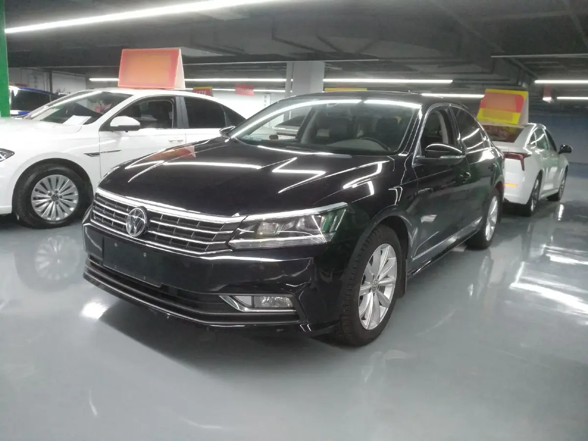2017 Volkswagen Passat 1.8T 180HP L4 7DCT