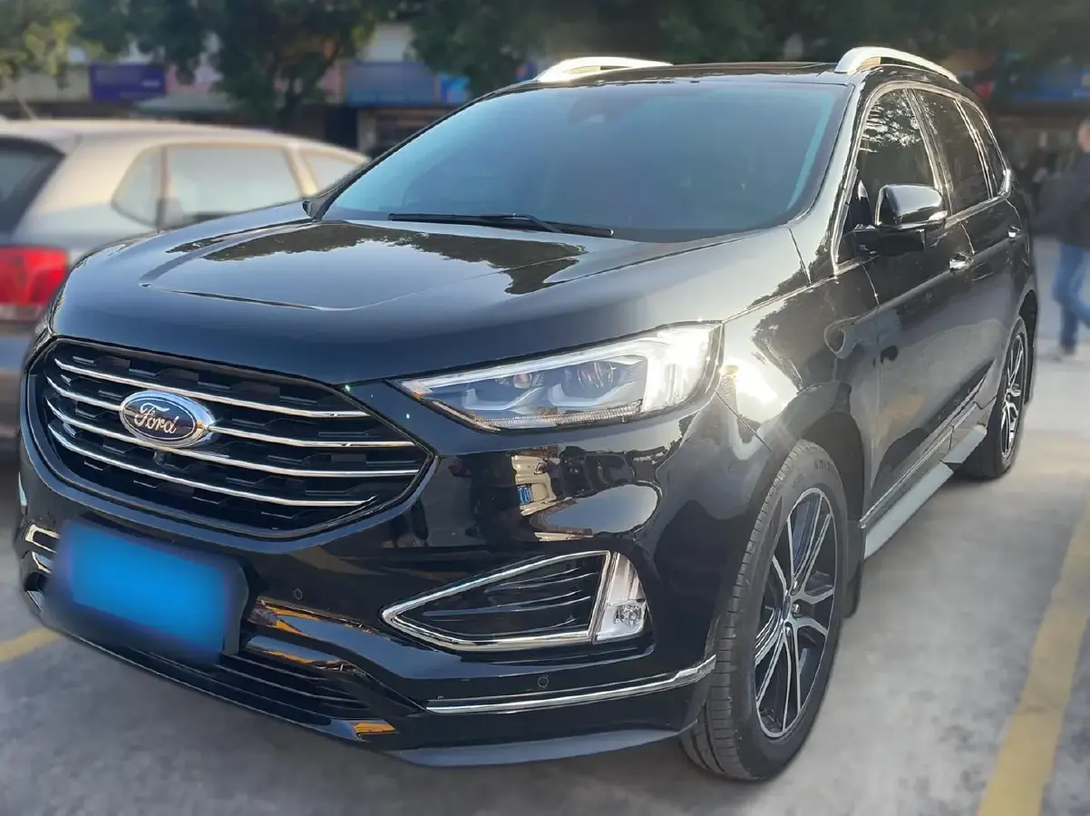 2020 Ford Edge 2.0T 245HP L4 8AT